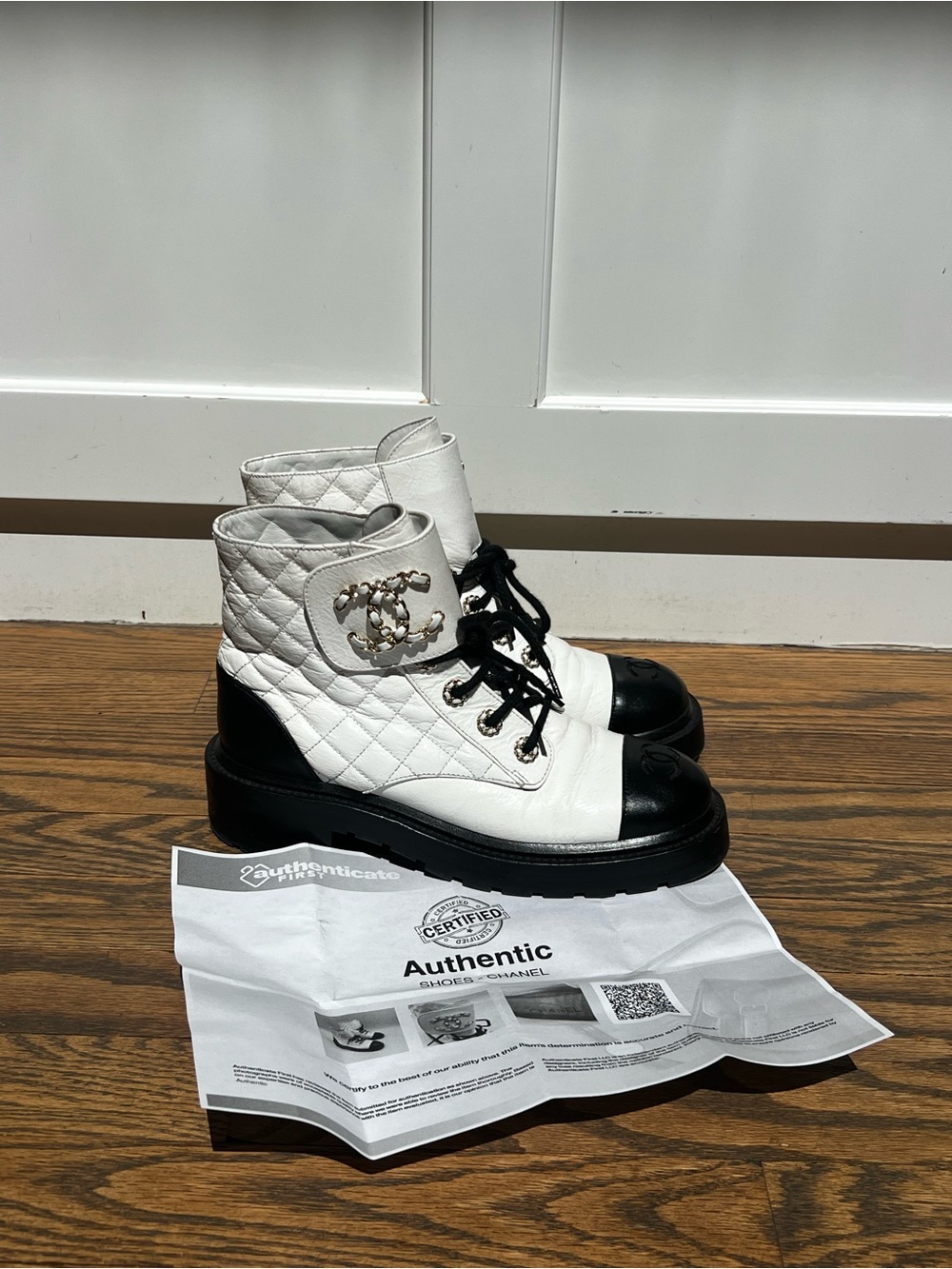 Iconic CHANEL Quilted Leather Lace-Up Ankle Boots in White & Black